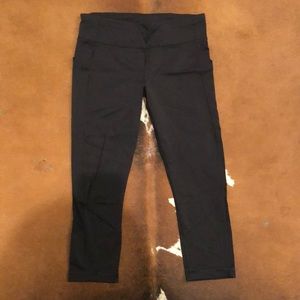 Lululemon Black Fast and Free Size 8